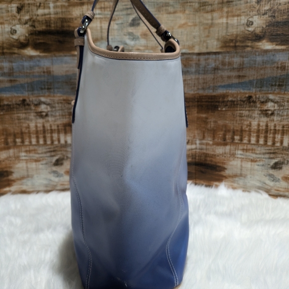 Coach Peyton Ombre Tote Bag - Picture 2 of 12